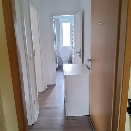 شقة Moderne Top-wohnung Zentral, Nahe Kinderklinik Mit Parkplatz *